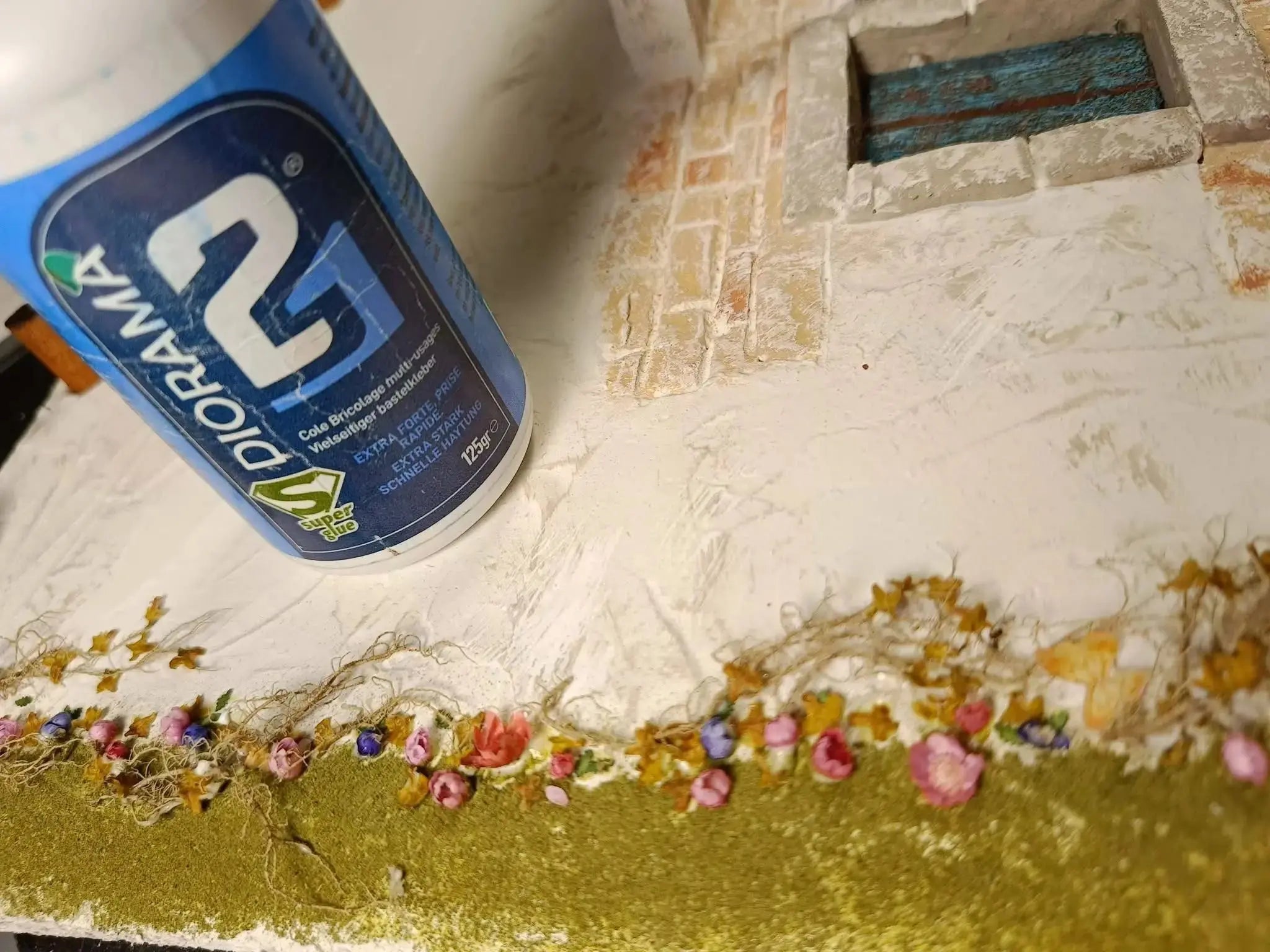 LINEA LEONARDO By Super Glue Colle21